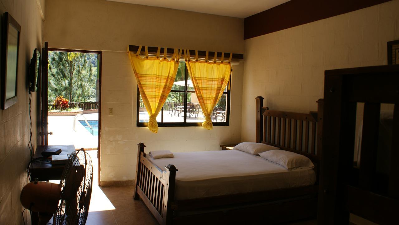 Hotel Rancho La Aurora Jarabacoa Buitenkant foto