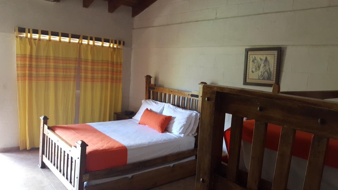 Hotel Rancho La Aurora Jarabacoa Buitenkant foto